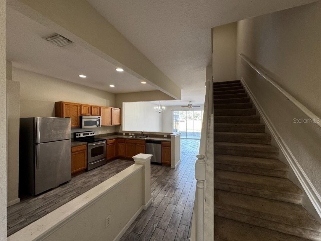 4202 Sw 55th Cir #C - Photo 2 of 15