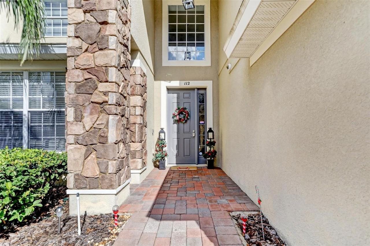 112 Cypress Pointe Ct - Photo 5 of 33