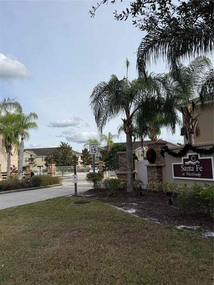 27515 Desert Willow Way - Photo 2 of 26