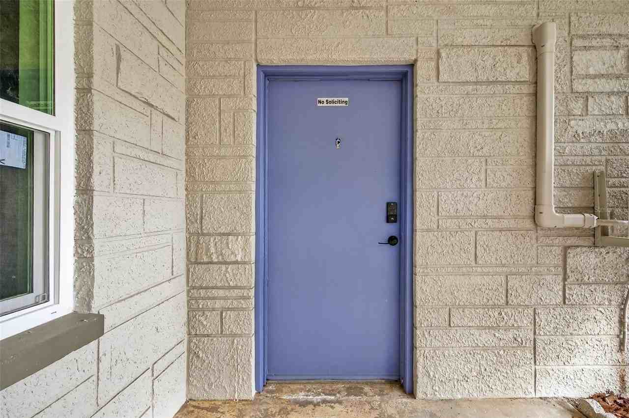 5136 68th St N #C - Photo 3 of 50