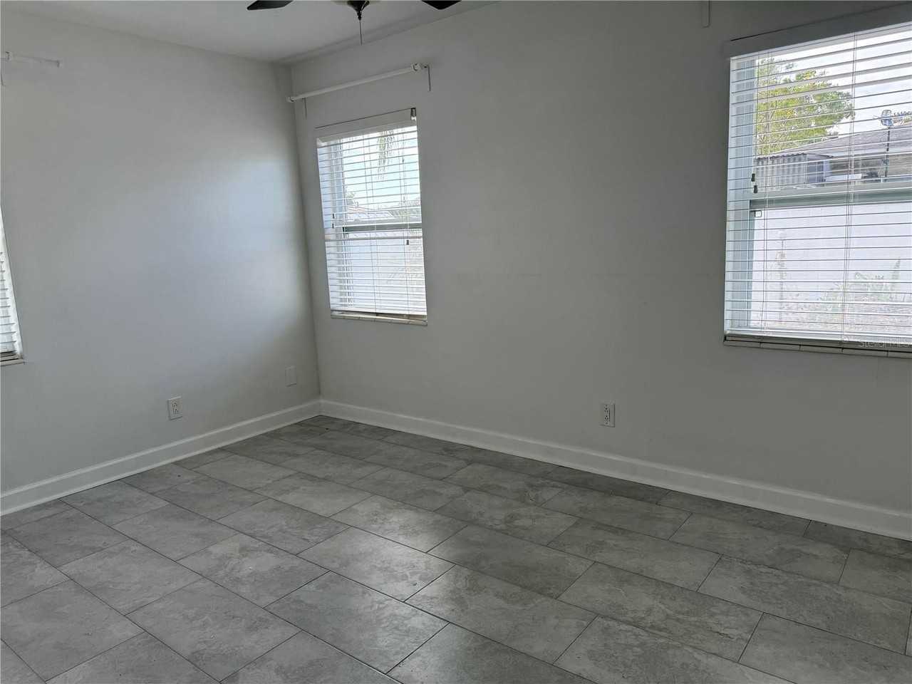 4426 W Bay Court Ave - Photo 7 of 14