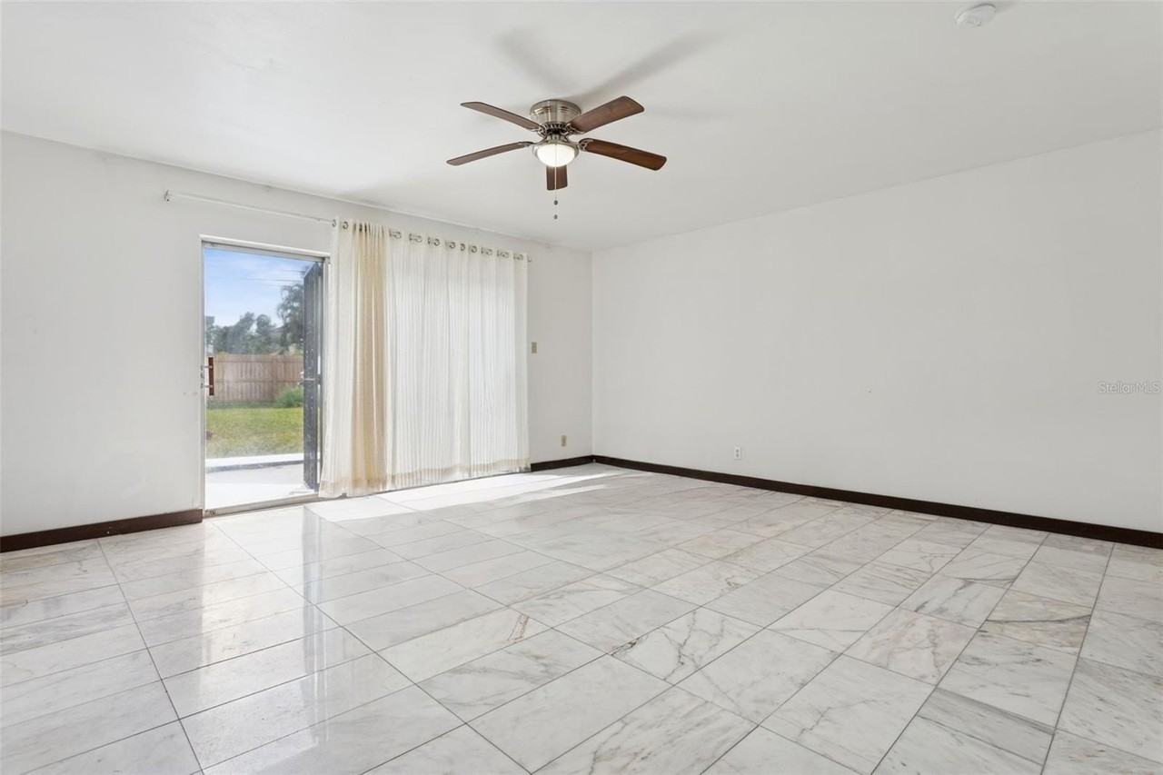 420 Chippewa Ave - Photo 4 of 28