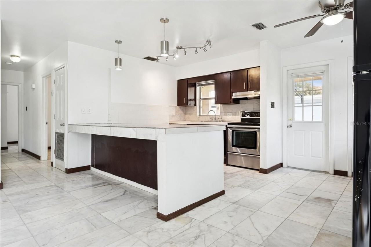 420 Chippewa Ave - Photo 6 of 28