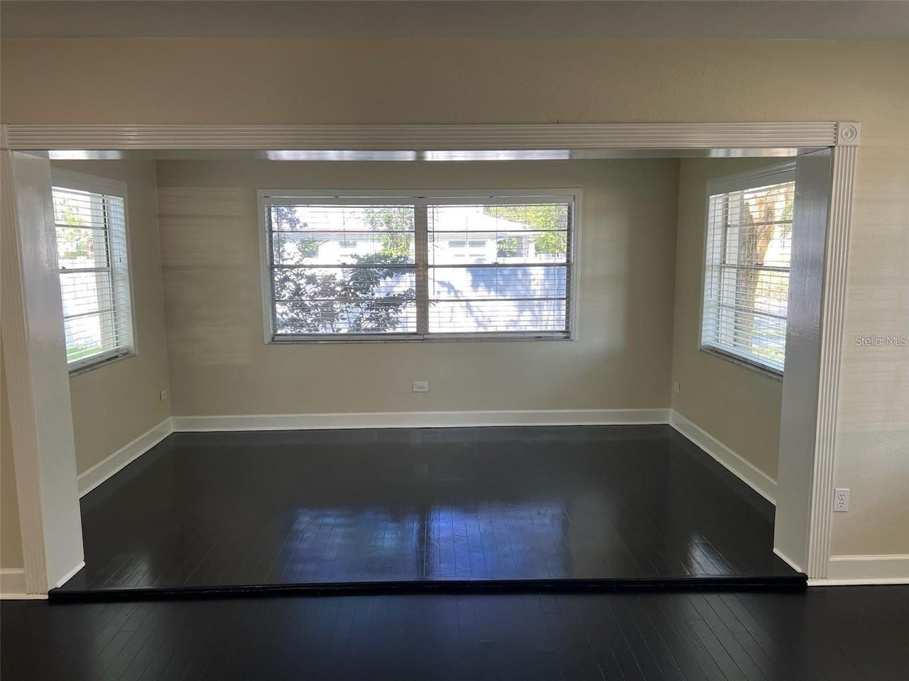 4122 W Empedrado St - Photo 4 of 25