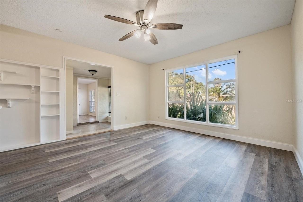 2220 W Ohio Ave - Photo 6 of 20