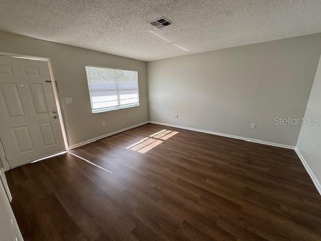 20009 Suncrest Dr - Photo 7 of 14