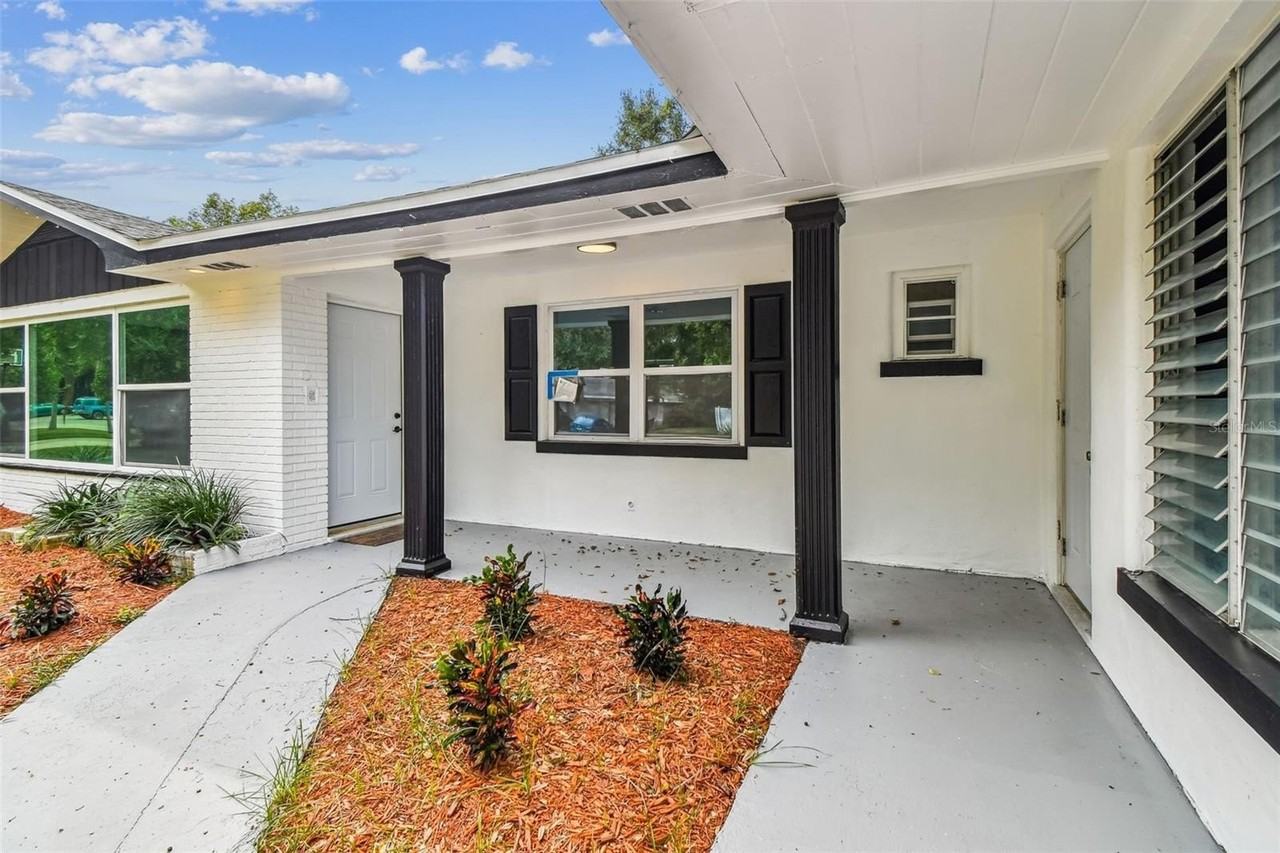 6016 Arthur Ave - Photo 3 of 33