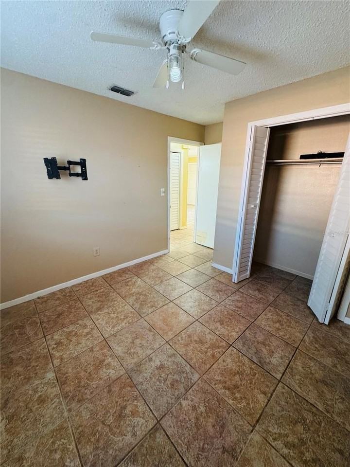 1306 Golconda Rd - Photo 6 of 10