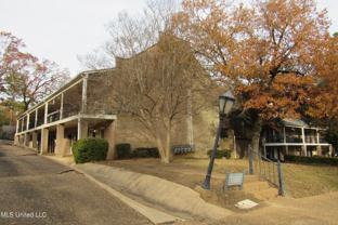 910 Pinehurst Pl Apt A3 - Photo 1 of 1