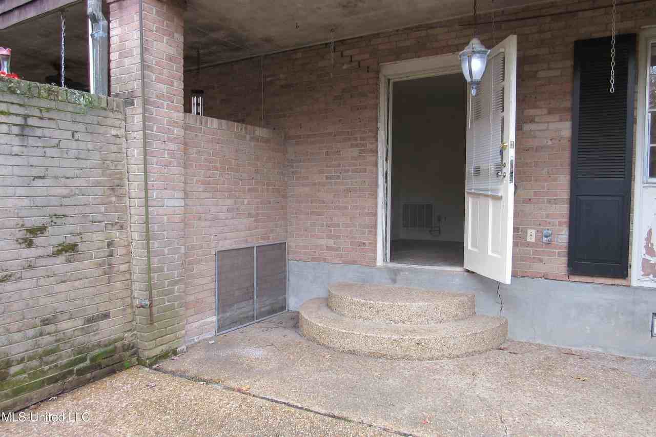 910 Pinehurst Pl Apt A3 - Photo 6 of 20