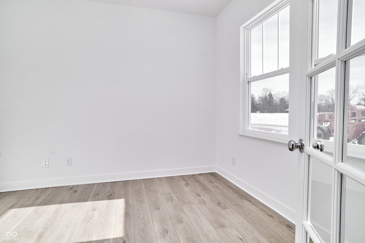 411 W Michigan St - Photo 6 of 50