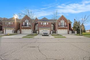 16832 Kensington Dr - Photo 1 of 1