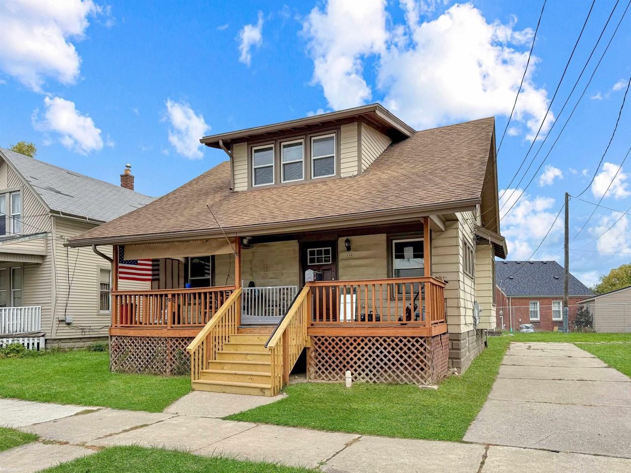 190 Euclid St - Photo 2 of 31