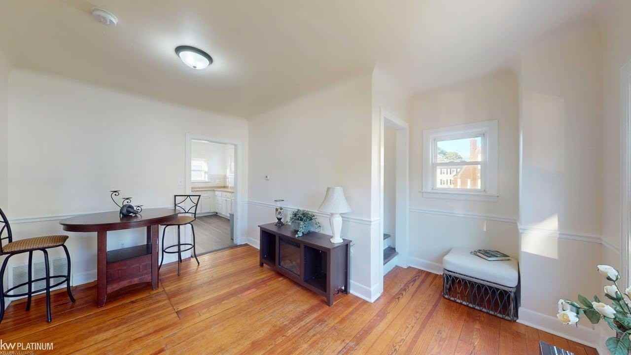 190 Euclid St - Photo 6 of 31