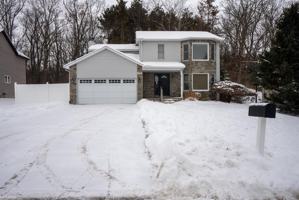 featured image of 118 Jamestown Dr