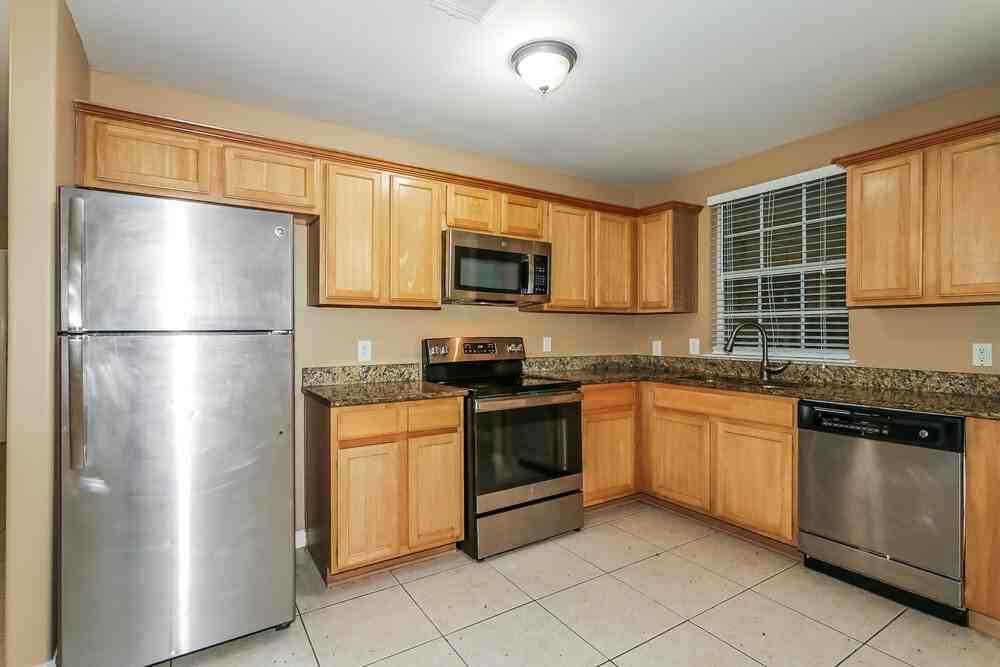 4918 N Cancun Dr - Photo 7 of 17