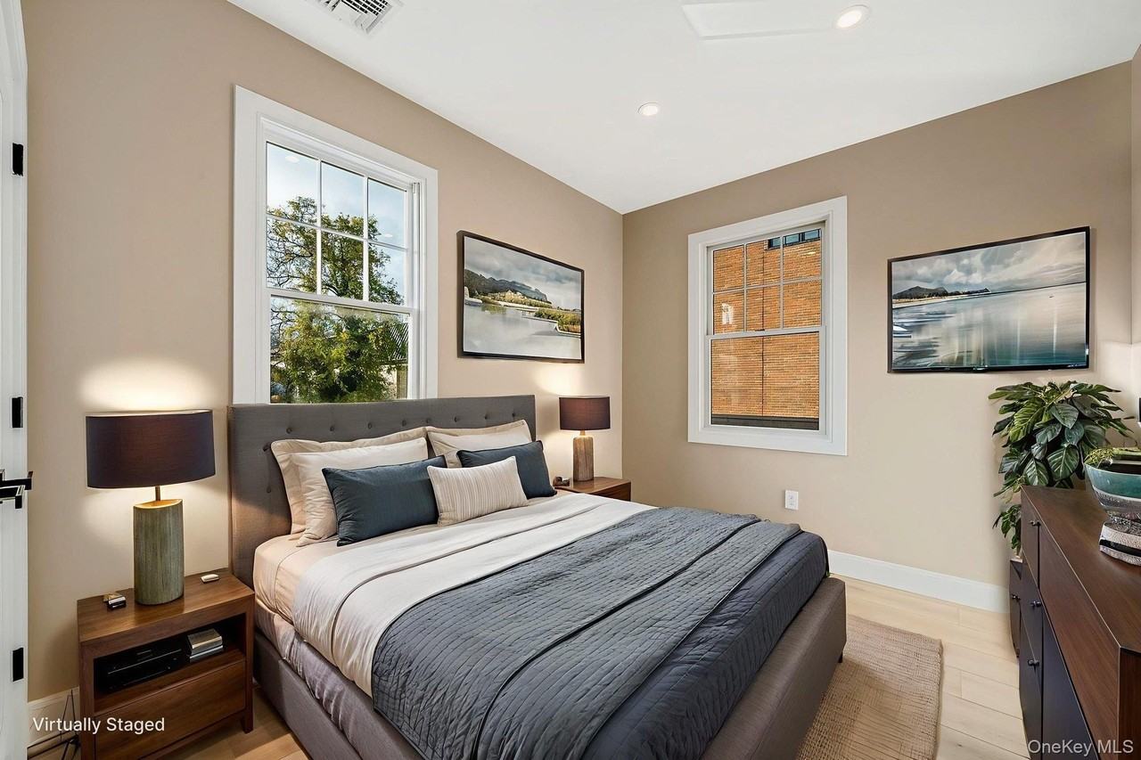 24 Skillman Street unit: Lower - Photo 6 of 10