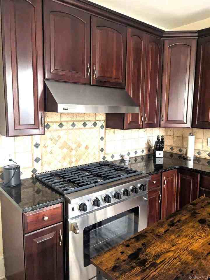 71 Longview Ave - Photo 5 of 18