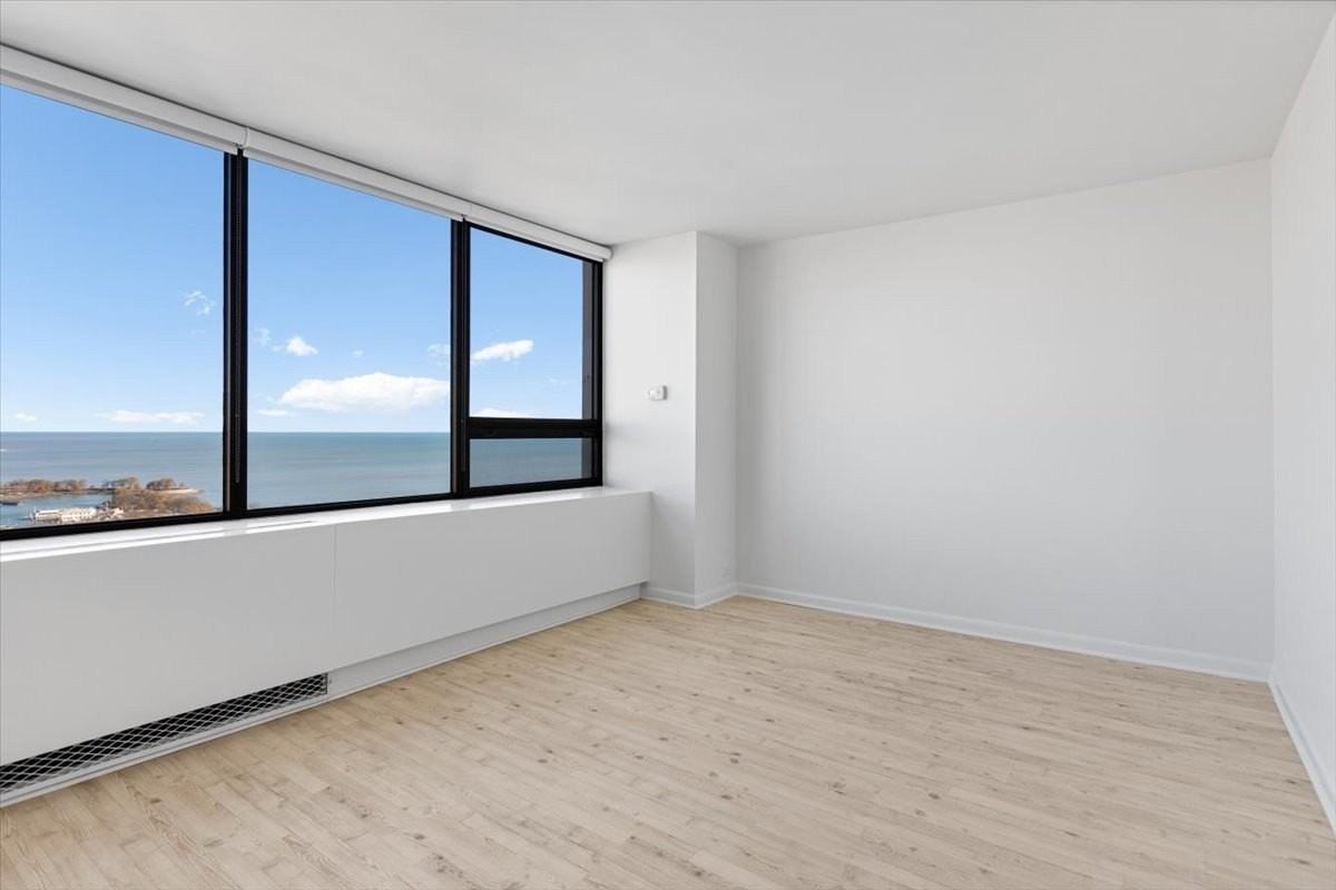 2800 N Lake Shore Dr #3113 - Photo 5 of 15