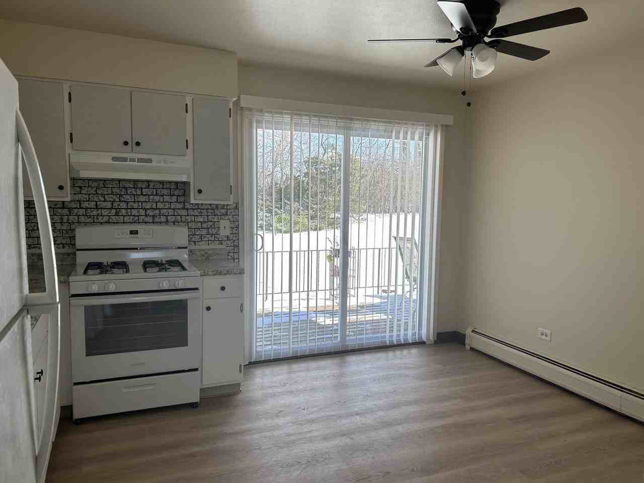 1135 Royal Blvd #2N - Photo 2 of 8