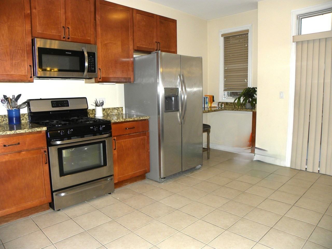 57 Northfield Ter #57 - Photo 6 of 15