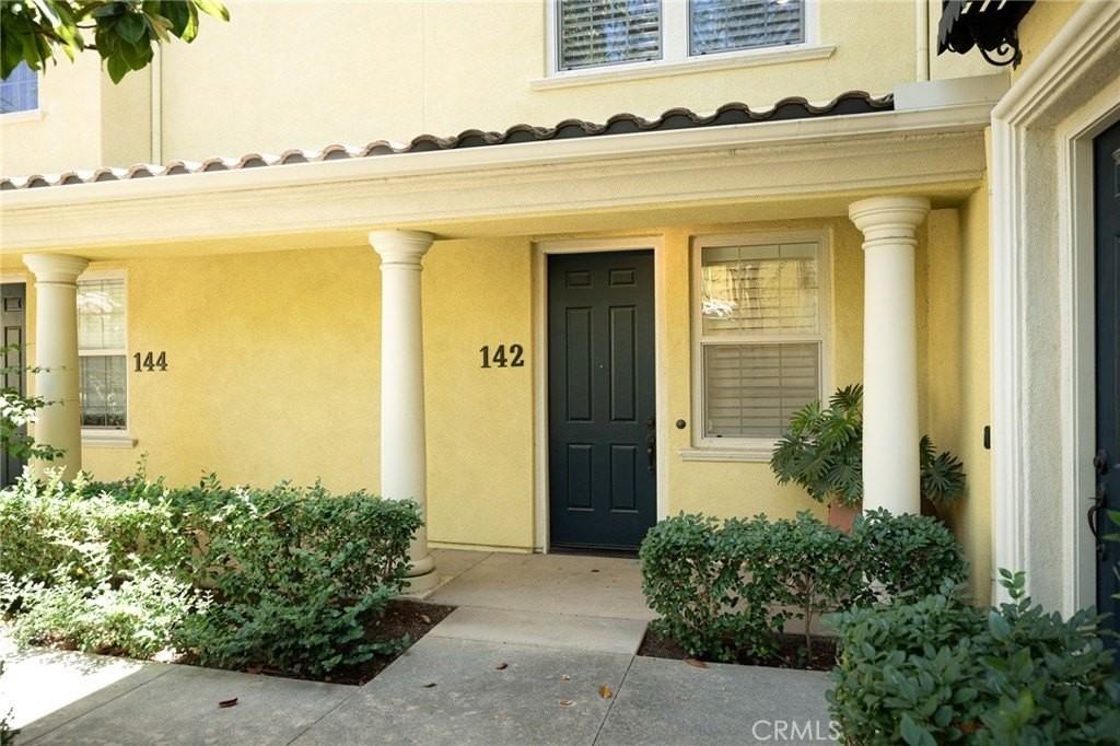 142 Pantheon - Photo 2 of 32