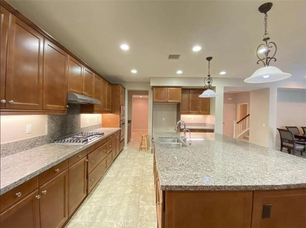 6430 Sheffield St - Photo 7 of 46