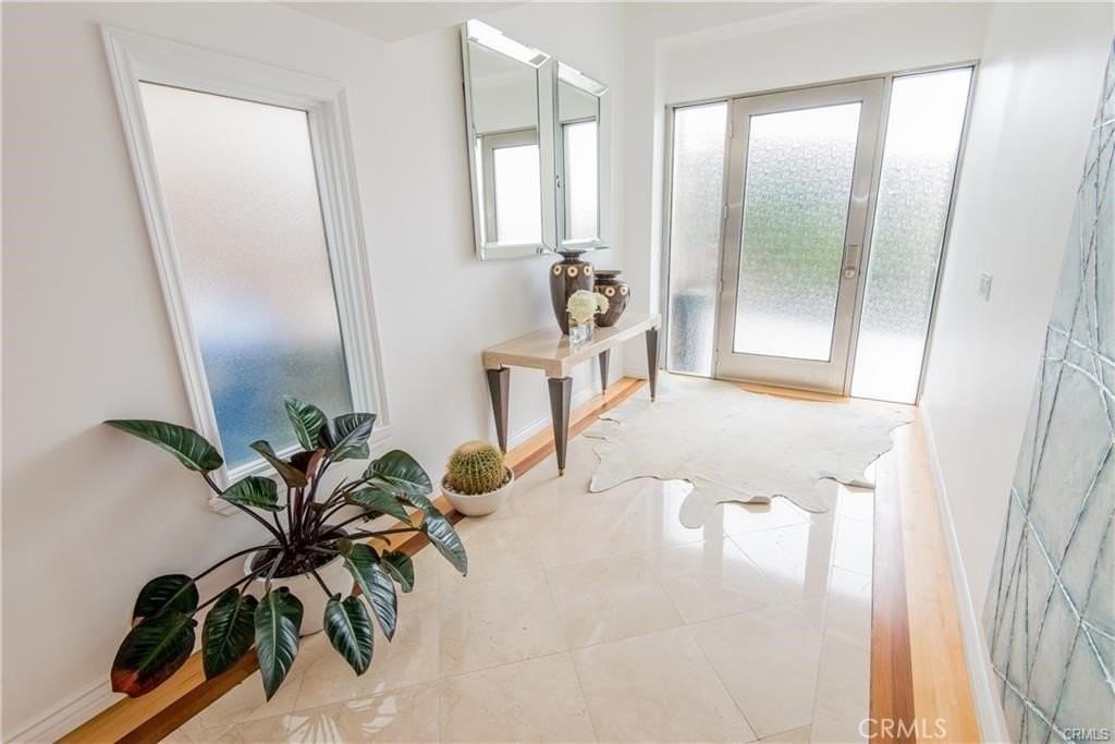 115 Waterview St - Photo 7 of 36