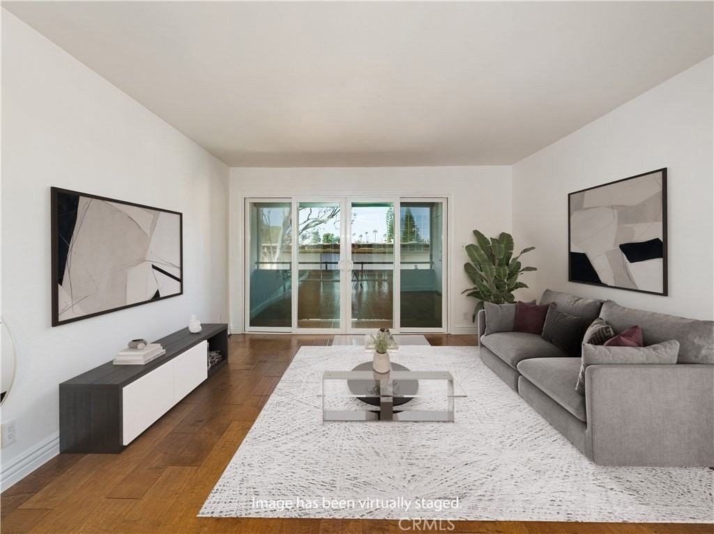 5917 Armaga Spring Rd #H - Photo 4 of 38