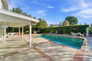 featured image of 11344 Baird Ave