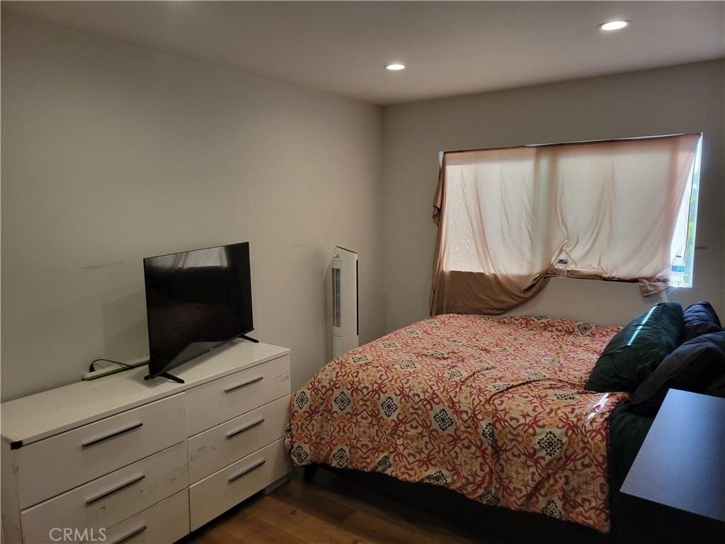 7702 Mason Ave - Photo 5 of 11