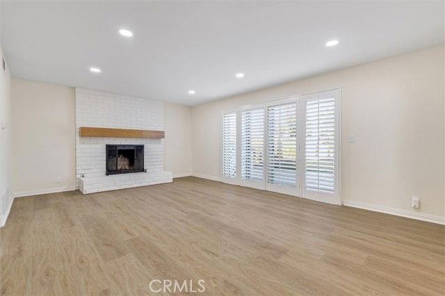 4533 Ironwood Ave - Photo 2 of 4