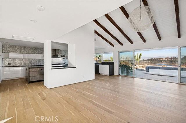 1958 Galaxy Dr - Photo 3 of 8