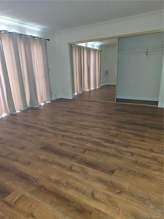 16055 Gallatin St - Photo 3 of 8