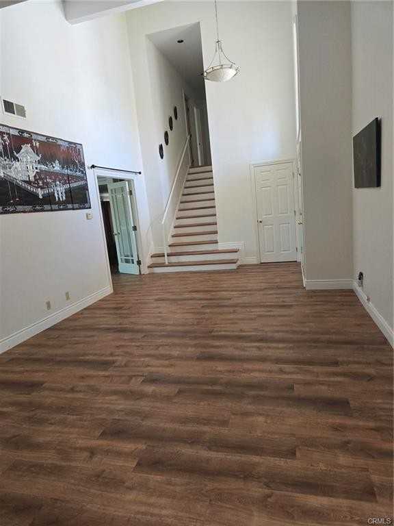 16055 Gallatin St - Photo 5 of 8