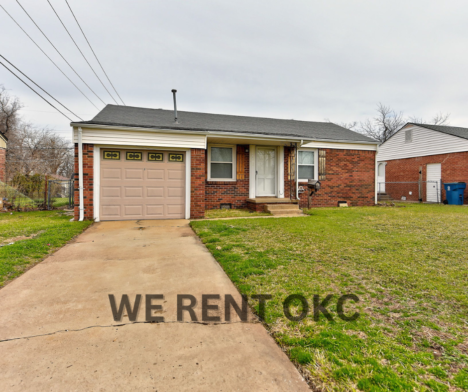 207 E Marshall Dr #1 - Photo 2 of 38