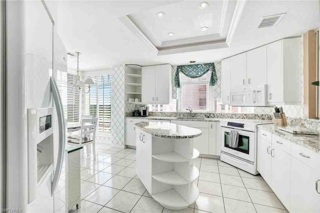 267 Barefoot Beach Blvd #X606 - Photo 6 of 25