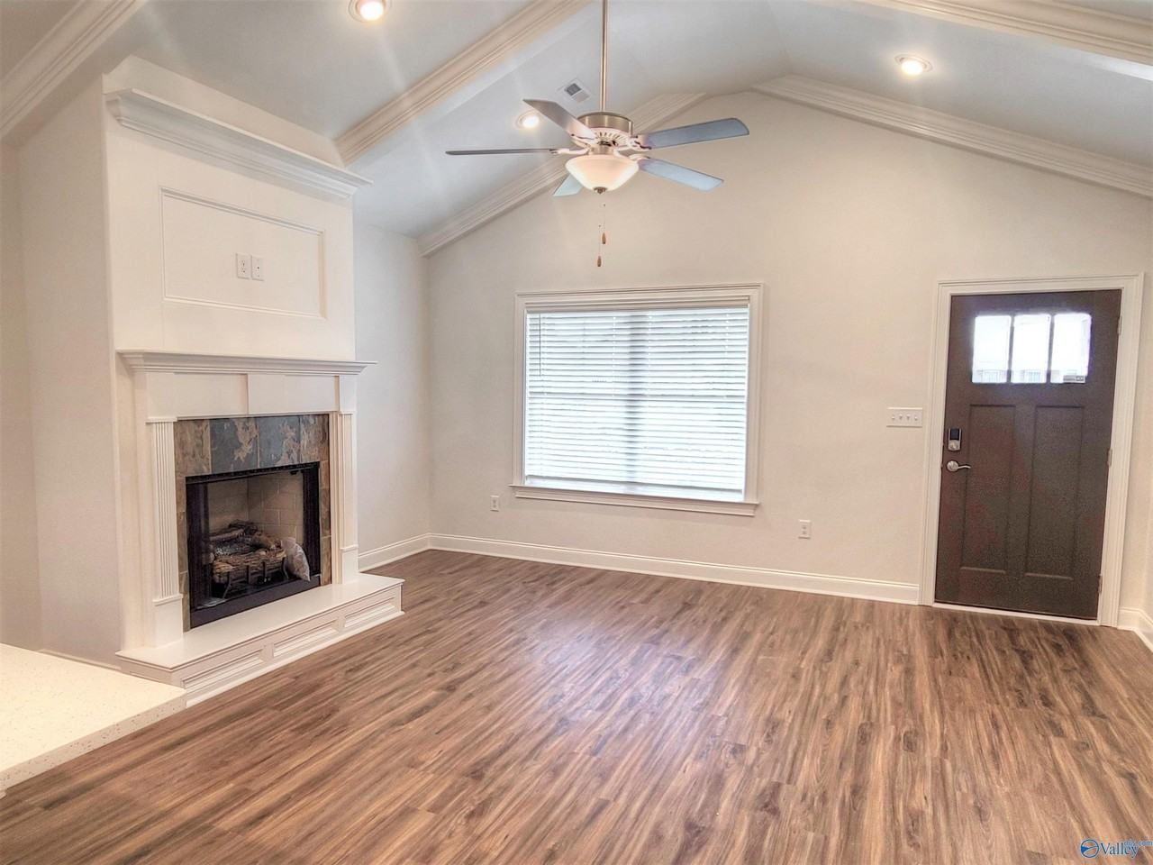 337 Lionel Allen Way - Photo 3 of 18