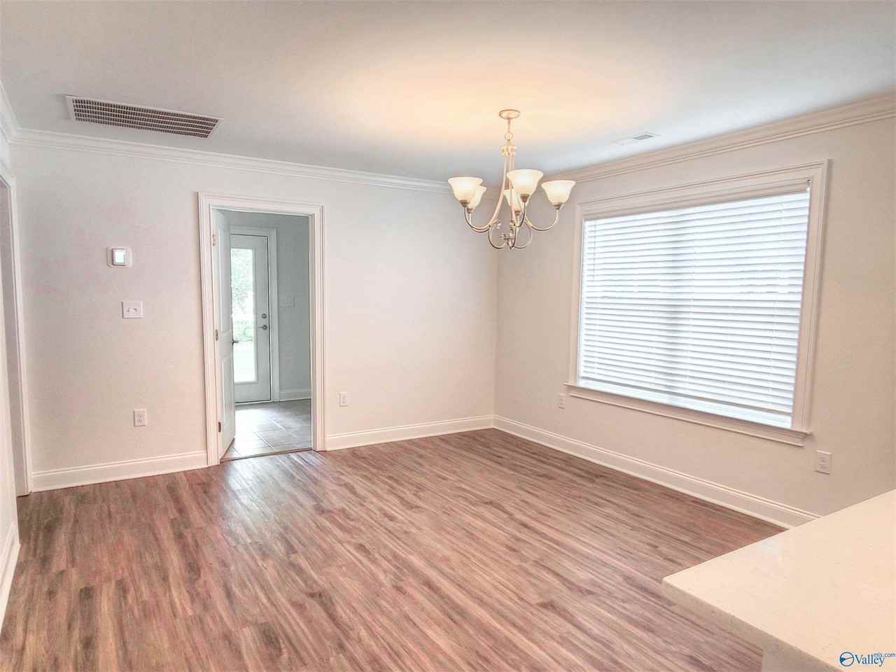 337 Lionel Allen Way - Photo 7 of 18