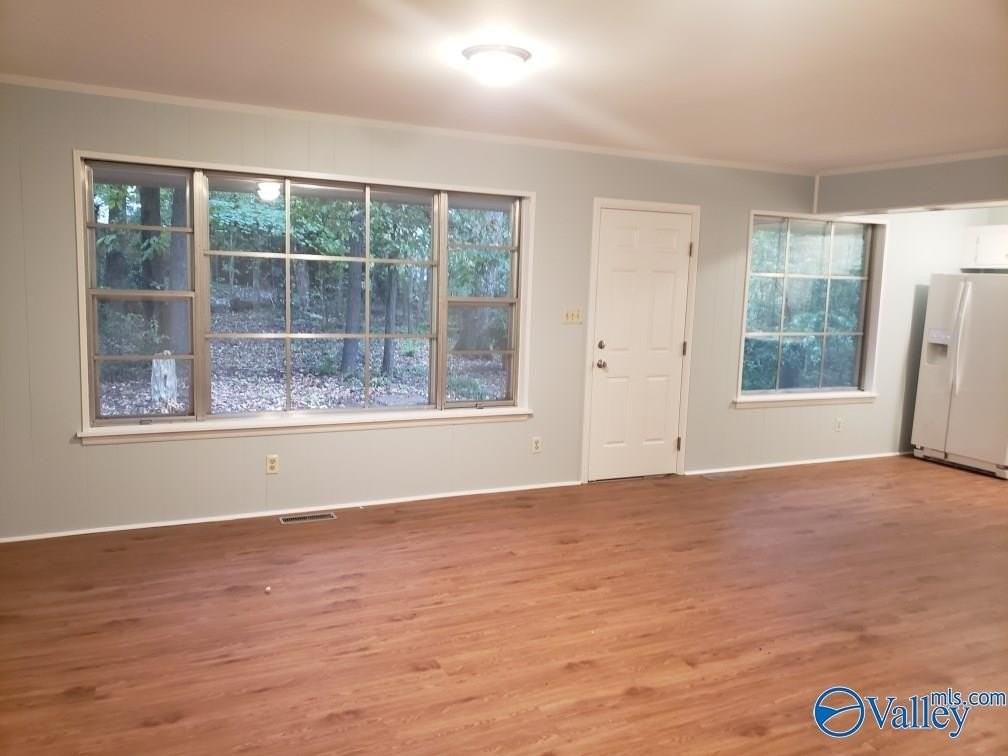 2715 Barcody Rd Se - Photo 5 of 25