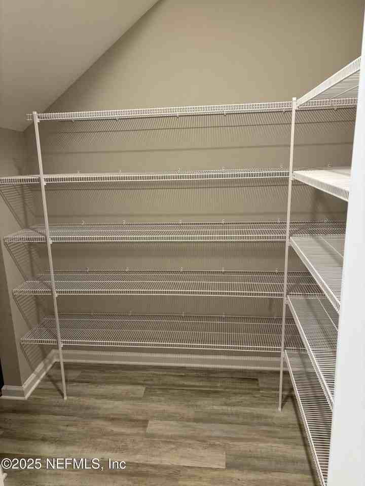 6847 Mirage St - Photo 4 of 26