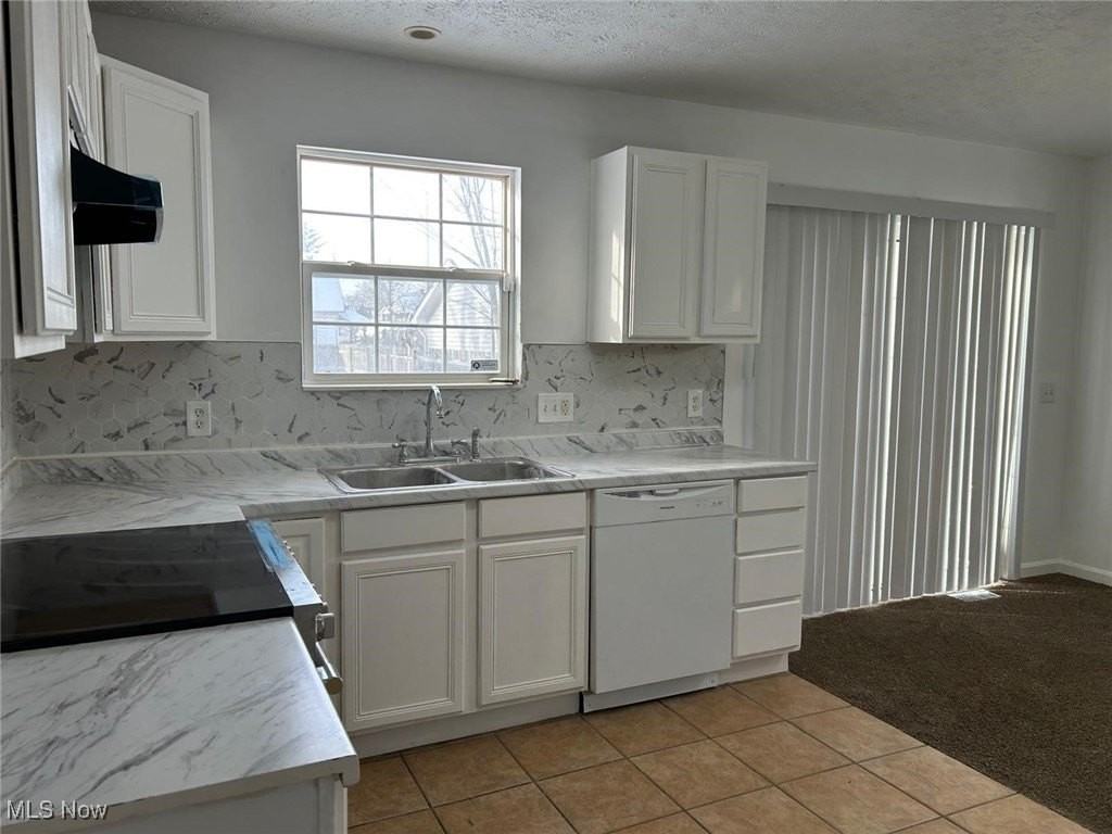 3164 E 130th St - Photo 2 of 22