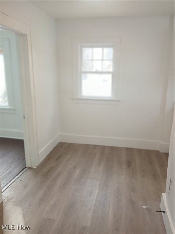 39 Hilton Ave - Photo 5 of 25