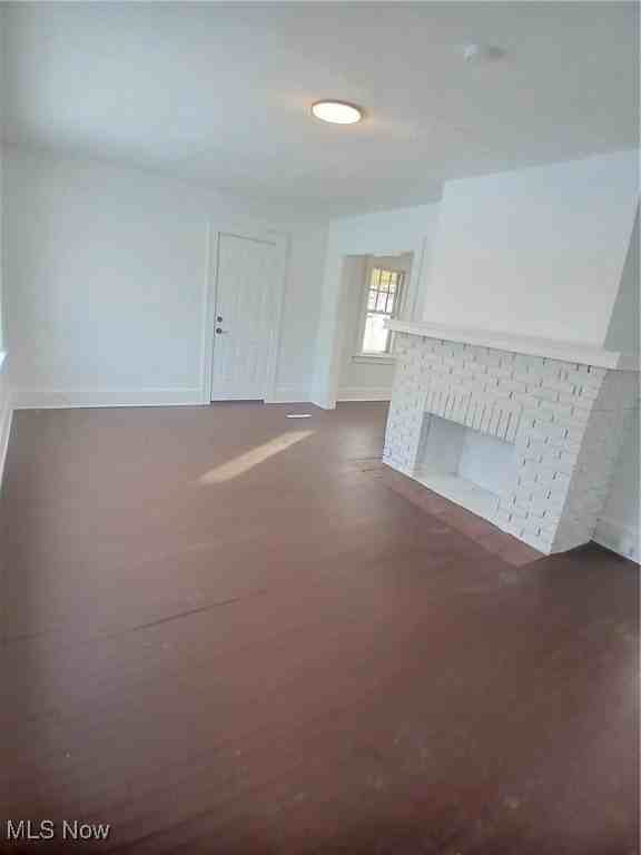 39 Hilton Ave - Photo 7 of 25