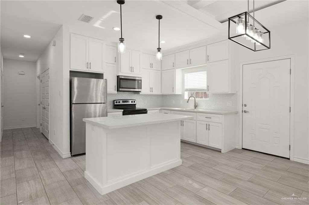 913 W Kohala Ave #3 - Photo 6 of 14