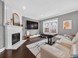 featured image of 4 Wesmont Dr