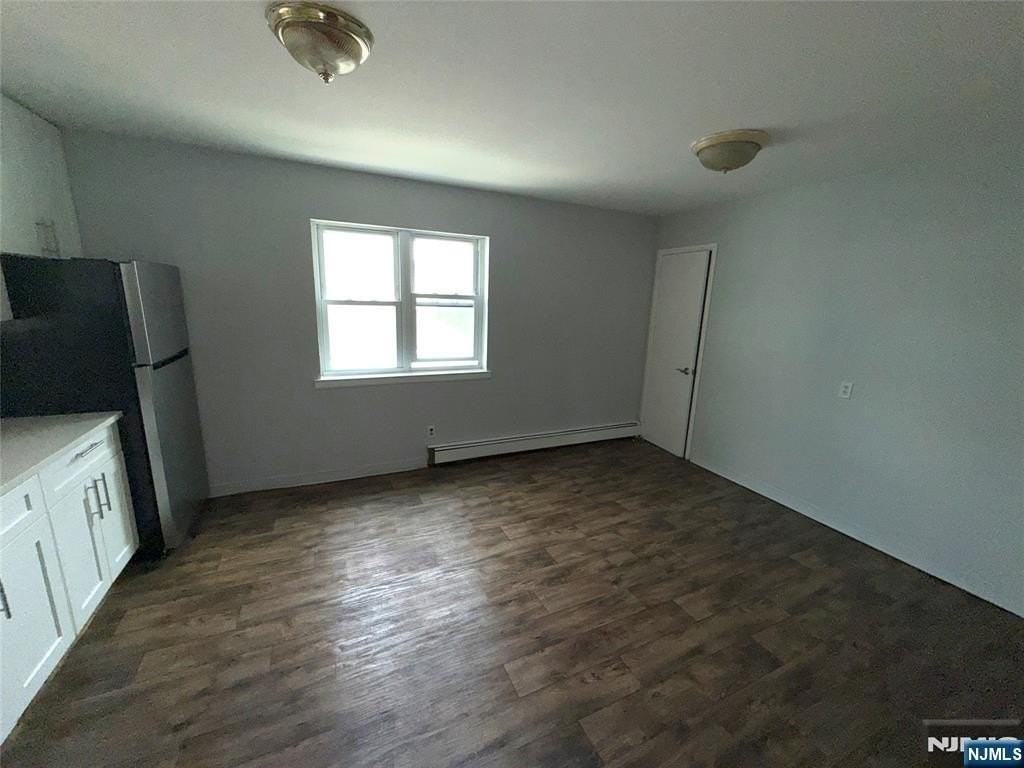 226 Clinton St - Photo 5 of 12