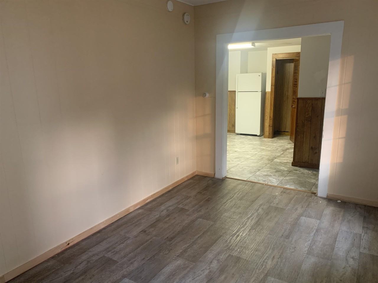 22 Spring St - Photo 4 of 32