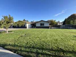 featured image of 100 Hills West Way #1