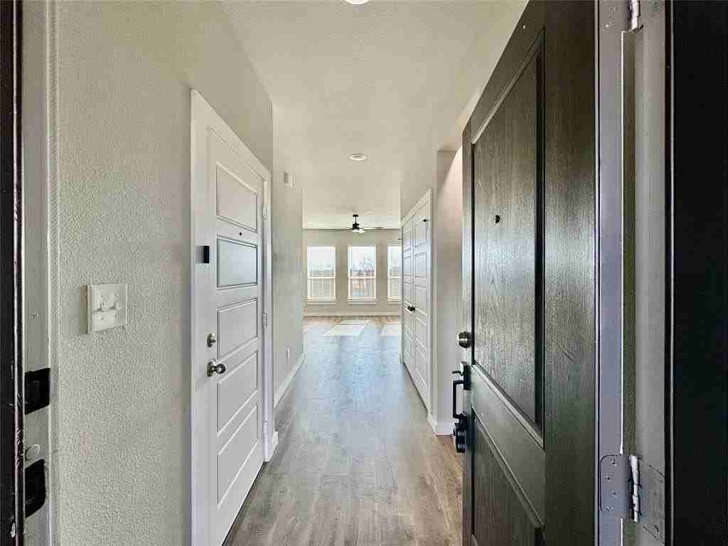 3842 Clovis St - Photo 5 of 26